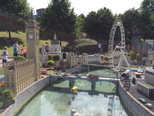 Phil's Travels - Legoland Windsor, England (07.15)